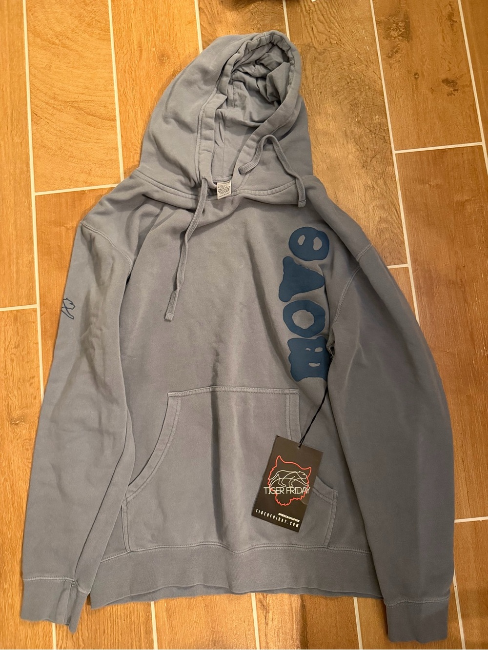 TIGER FRIDAY limitless hoodie NWT AL